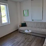 Teuta Apartment