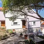 Apartment Teuta