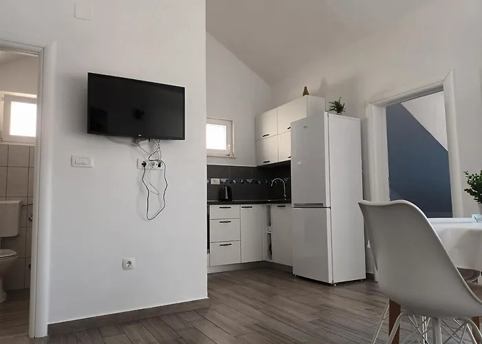 Apartamento Teuta *